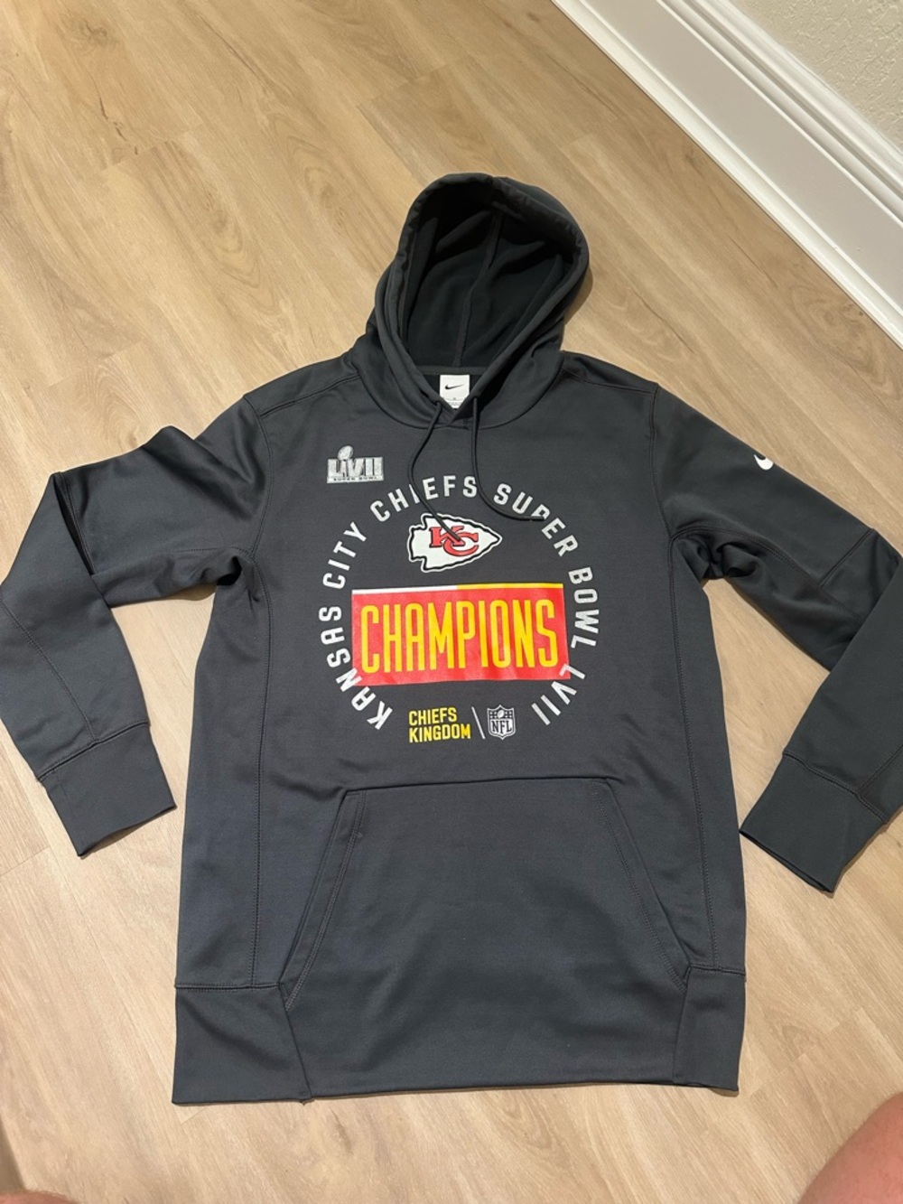 Nike Kansas City Superbowl champions hoodie Mens Size M